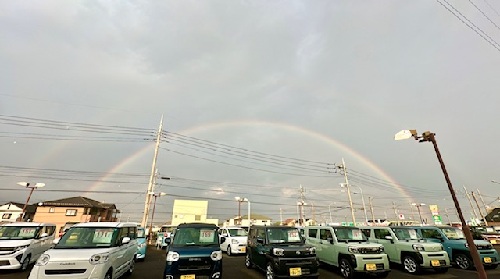 雨の日が続きますね☔